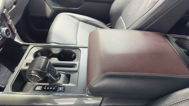 Used 2022 Ford F150 Lariat w/ Equipment Group 502A High image 31