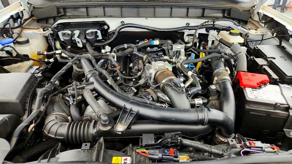Used 2024 Ford Bronco Wildtrak AWD/4WD image 27