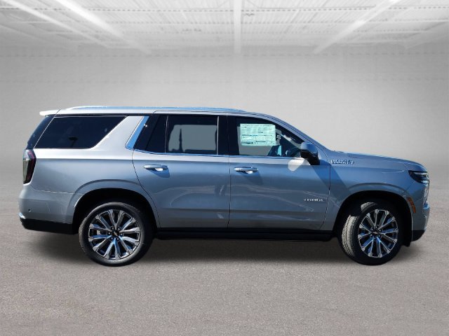 New 2026 Chevrolet Tahoe High Country w/ LPO, Illumination Package AWD/4WD image 8