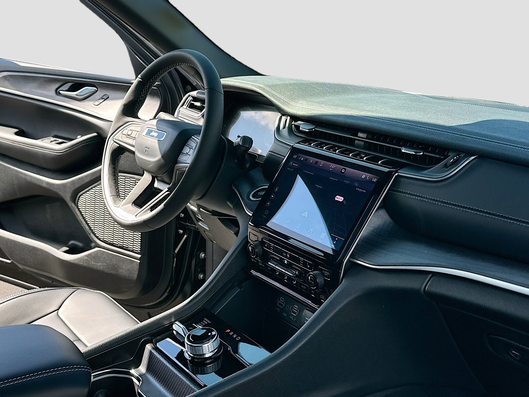 New 2025 Jeep Grand Cherokee L Limited image 5