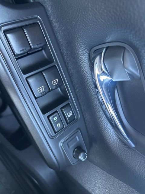 Used 2021 Nissan Titan PRO-4X w/ Off Road Protection Package image 28