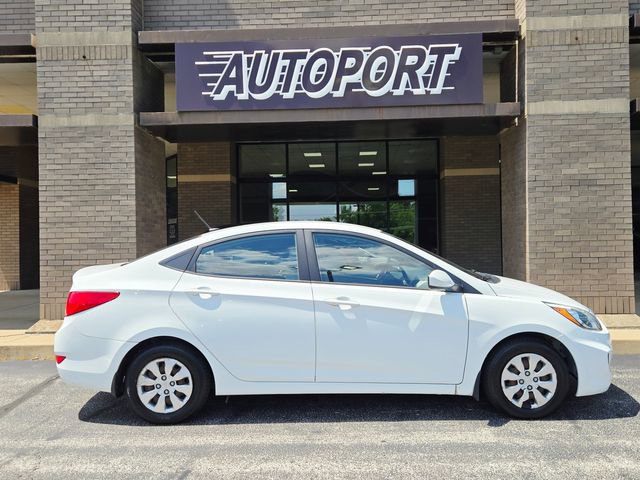 Used 2015 Hyundai Accent GLS FWD image 4