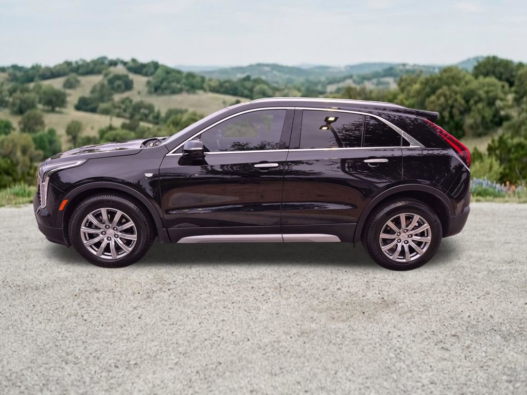 Used 2023 Cadillac XT4 Premium Luxury w/ Cold Weather Package FWD image 5