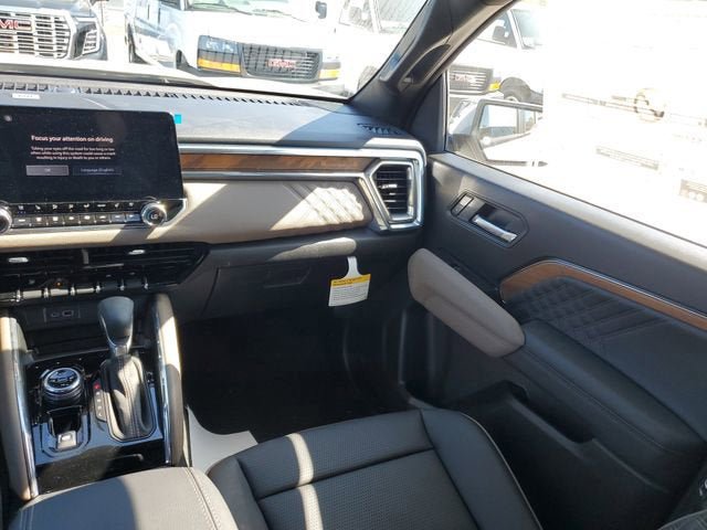 New 2026 GMC Canyon Denali AWD/4WD image 15