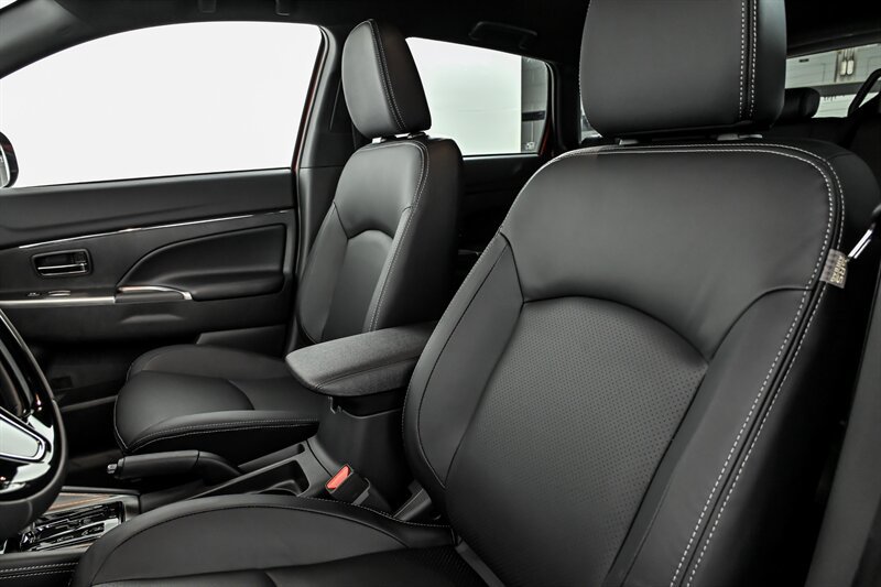 New 2027 Mitsubishi Outlander Sport SEL AWD/4WD image 19