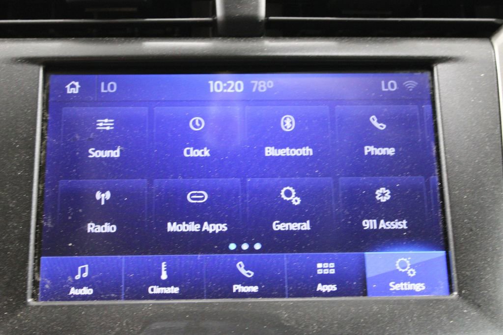 Used 2020 Ford Fusion SE image 30