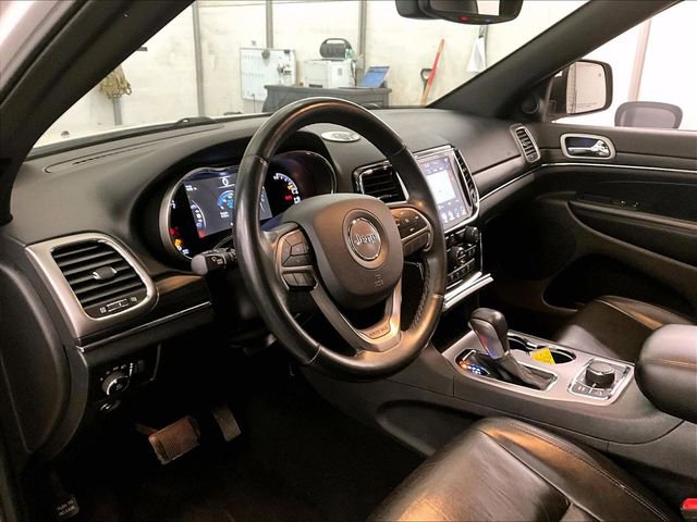 Used 2019 Jeep Grand Cherokee Limited AWD/4WD image 12