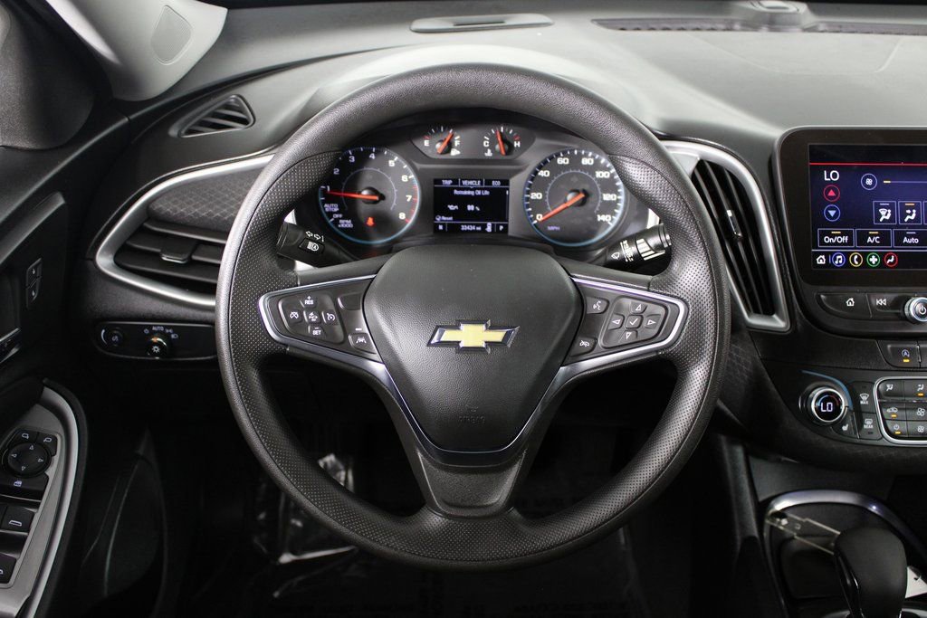 Used 2024 Chevrolet Malibu LT image 6
