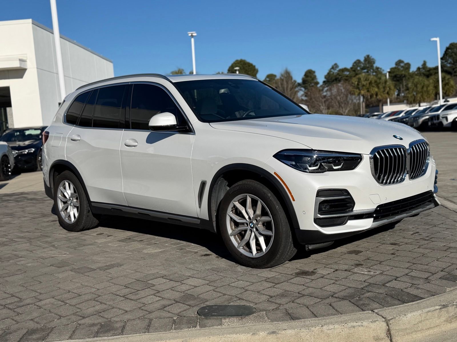 Certified 2023 BMW X5 xDrive40i w/ Luxury Seating Package image 7