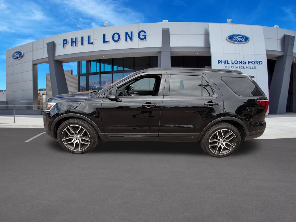 Used 2018 Ford Explorer Sport AWD/4WD image 2