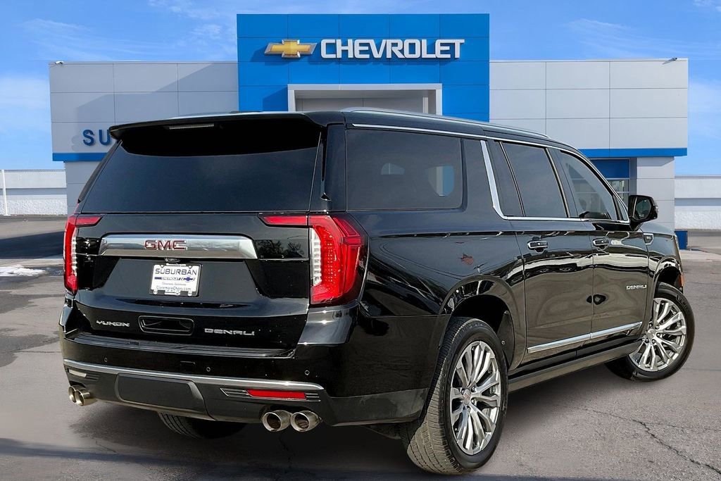 Used 2021 GMC Yukon XL Denali w/ Denali Ultimate Package image 2