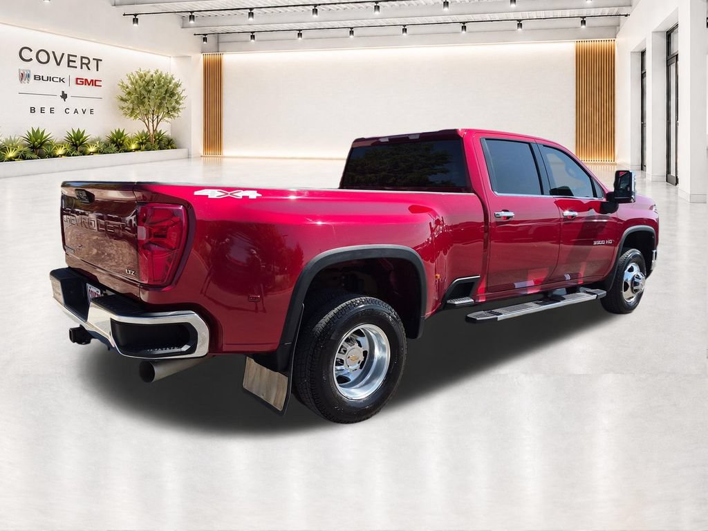 Used 2024 Chevrolet Silverado 3500 LTZ w/ LTZ Convenience Package AWD/4WD image 12