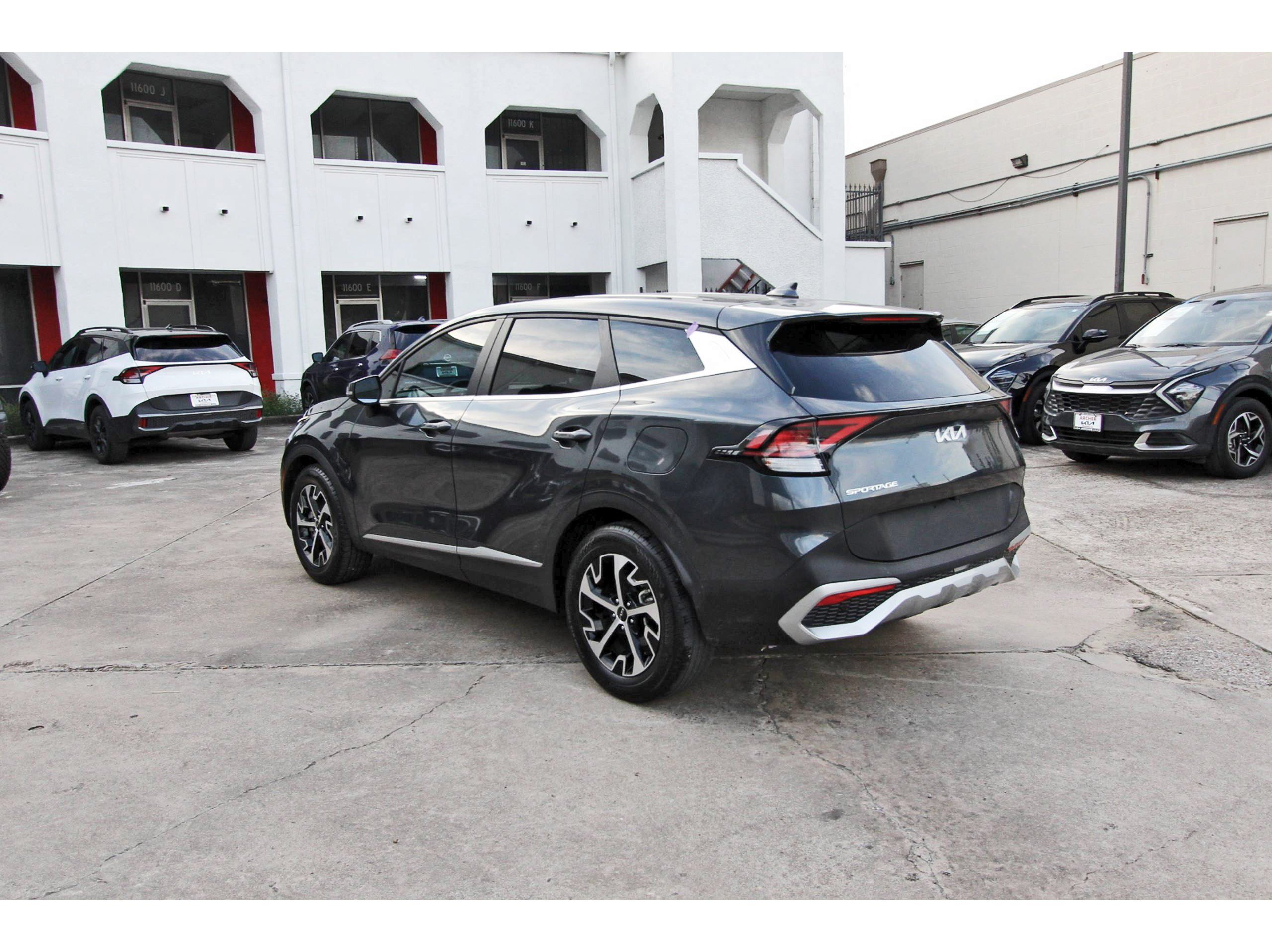 Certified 2024 Kia Sportage EX FWD image 5