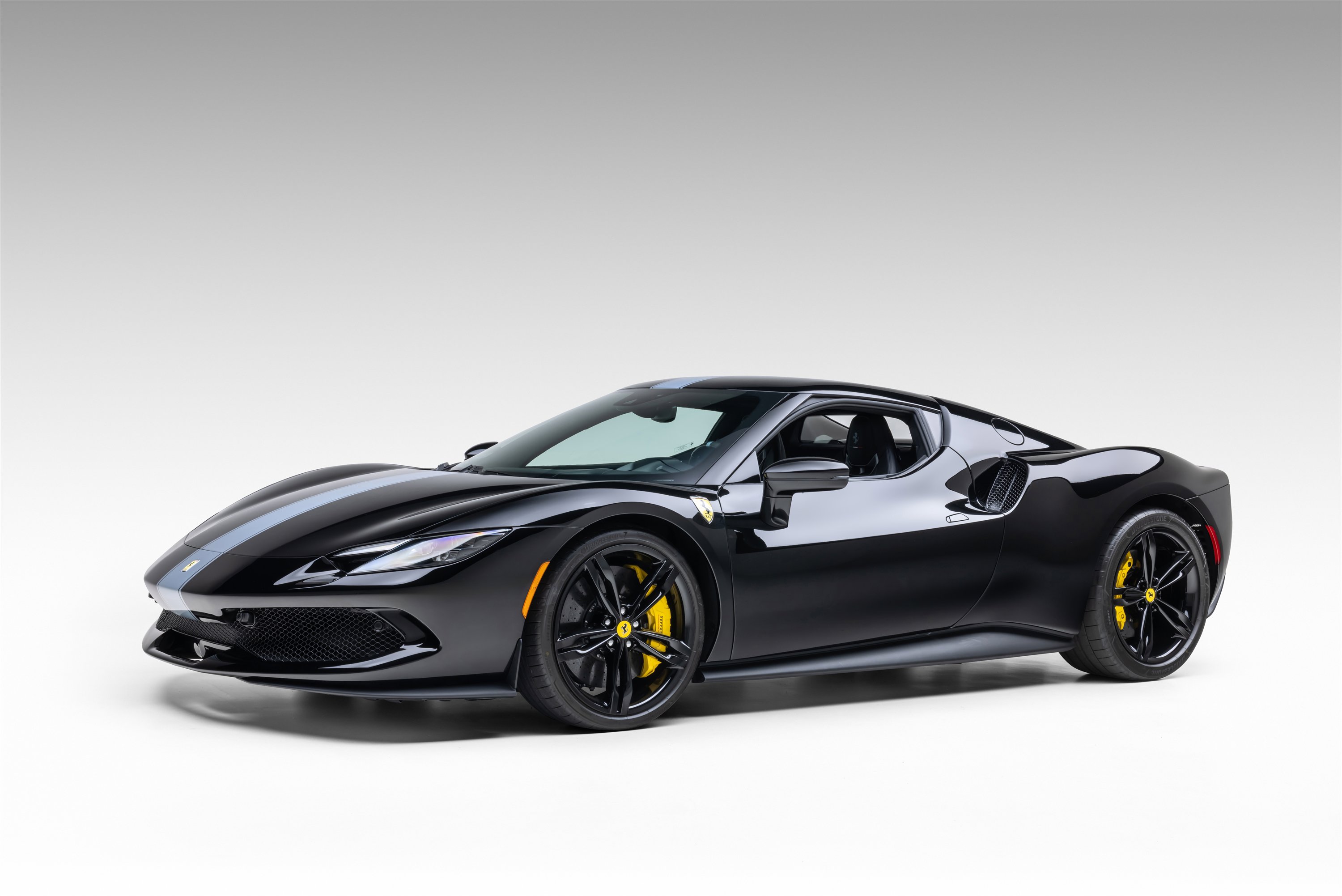 Certified 2025 Ferrari 296 GTB image 4