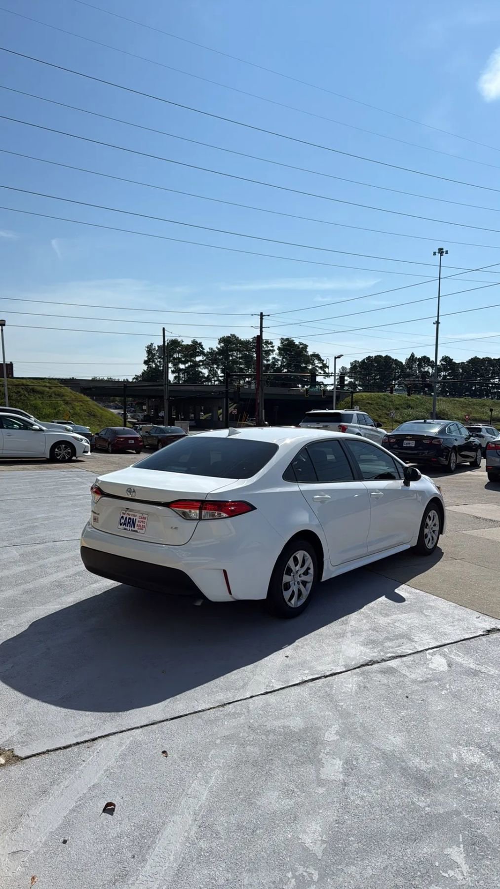 Used 2025 Toyota Corolla LE image 3