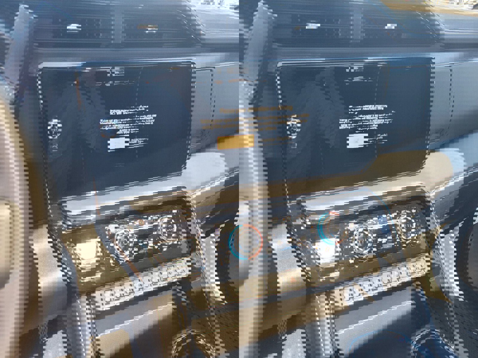 New 2026 GMC Sierra 2500 Denali Ultimate w/ Max Trailering Package image 22