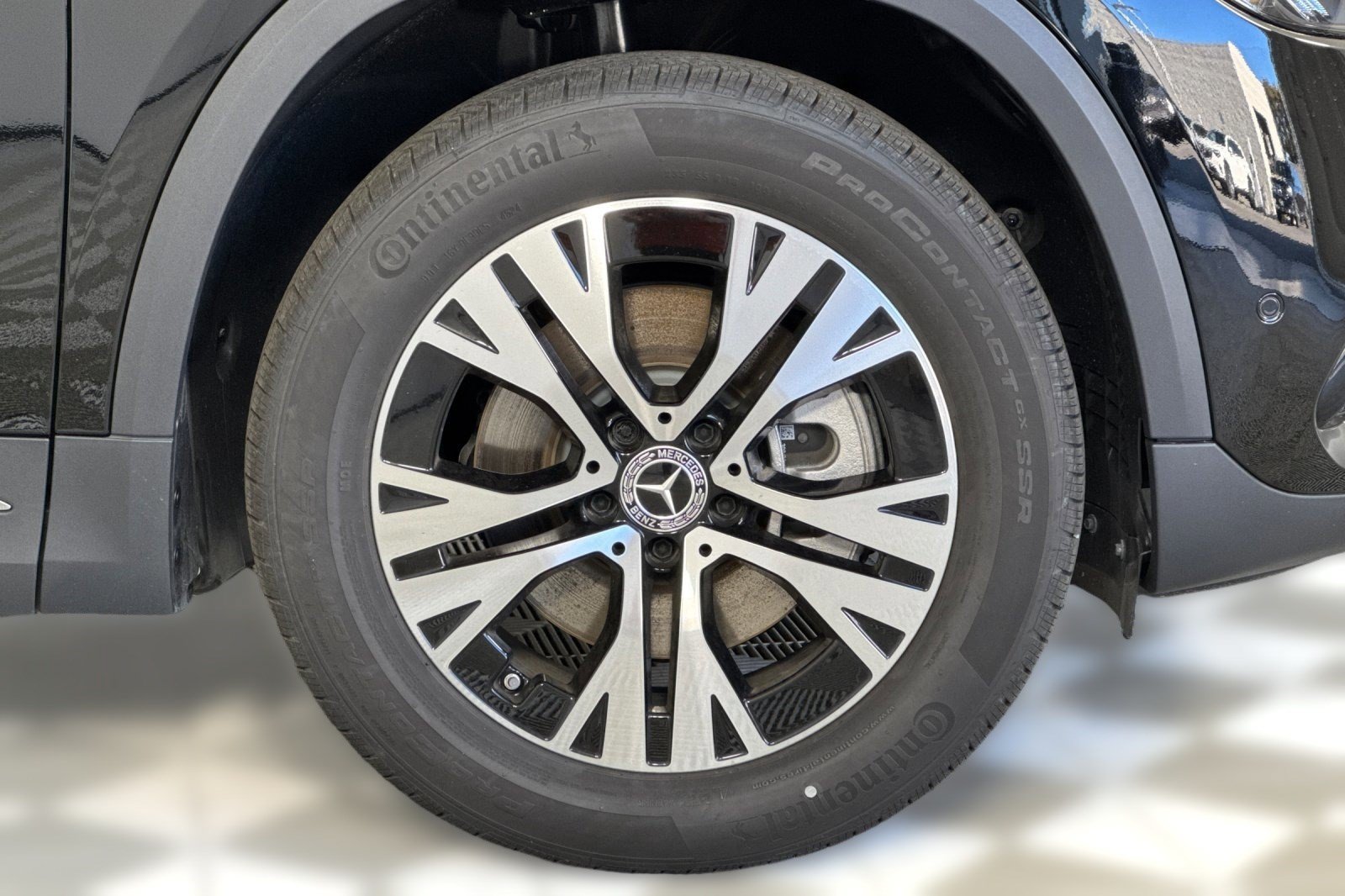 New 2025 Mercedes-Benz GLA 250 4MATIC image 11