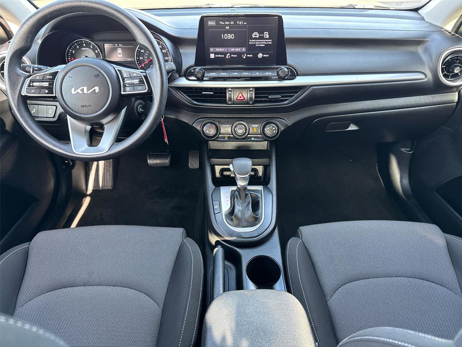 Used 2023 Kia Forte LXS w/ LXS Technology Package FWD image 21