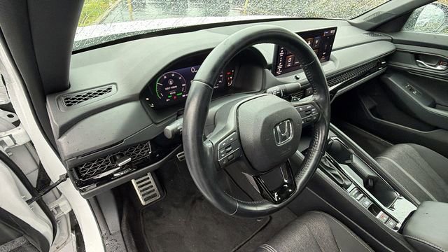Used 2023 Honda Accord Sport image 30