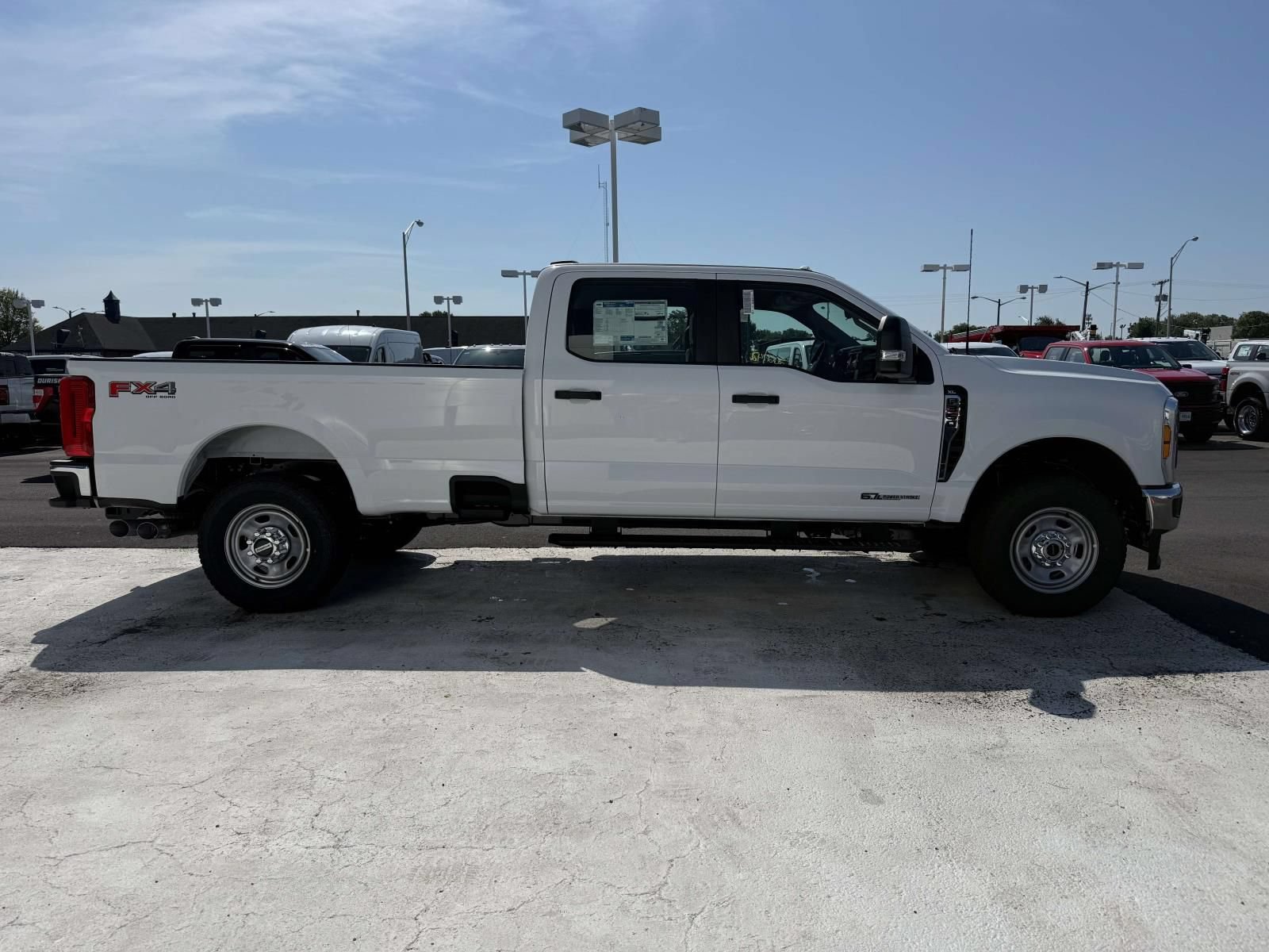 New 2026 Ford F350 XL w/ FX4 Off-Road Package AWD/4WD image 2
