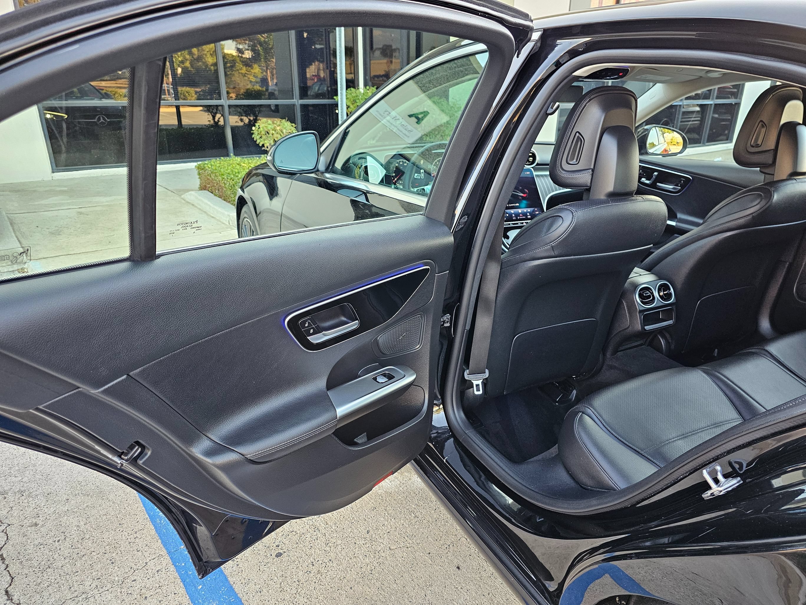 Used 2023 Mercedes-Benz C 300 Sedan image 17