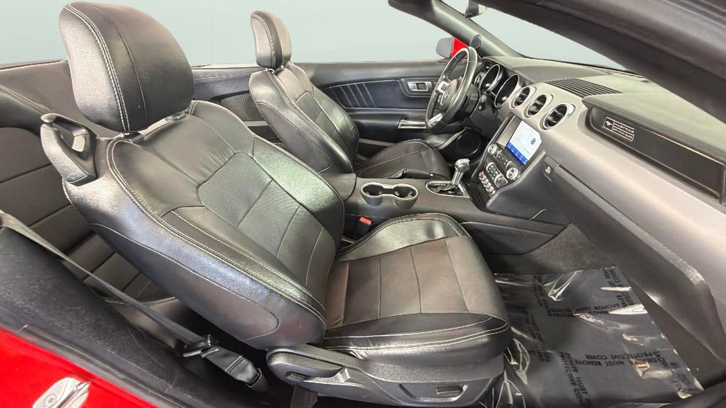 Used 2020 Ford Mustang Premium RWD image 32