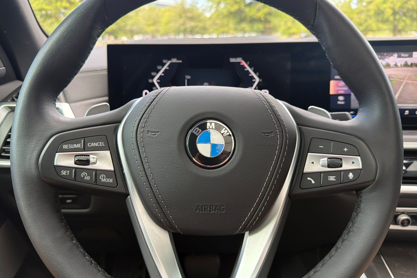 Used 2025 BMW X5 xDrive40i w/ Premium Package AWD/4WD image 30