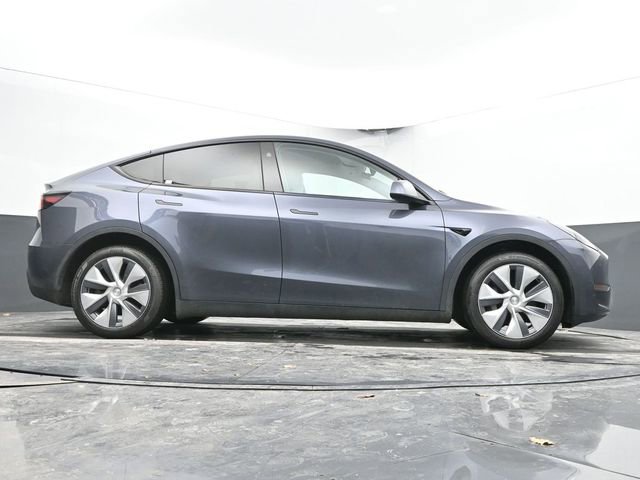 Used 2023 Tesla Model Y Long Range image 49