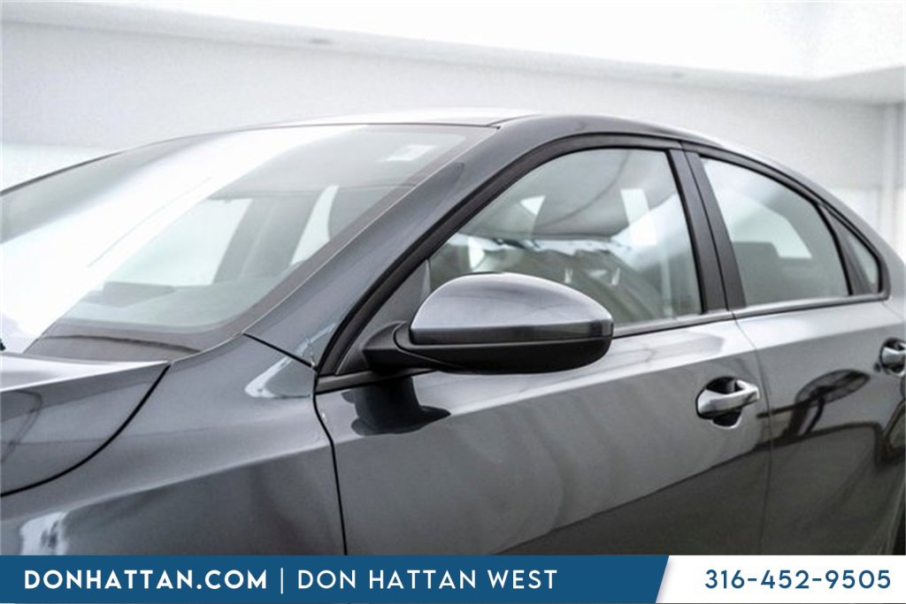 Used 2024 Kia Forte LXS image 30