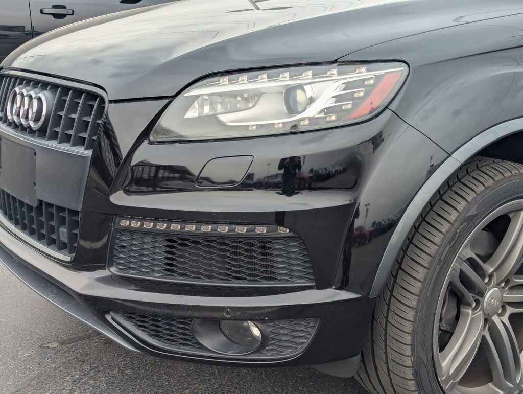 Used 2014 Audi Q7 3.0T S line Prestige w/ S Line Package AWD/4WD image 12