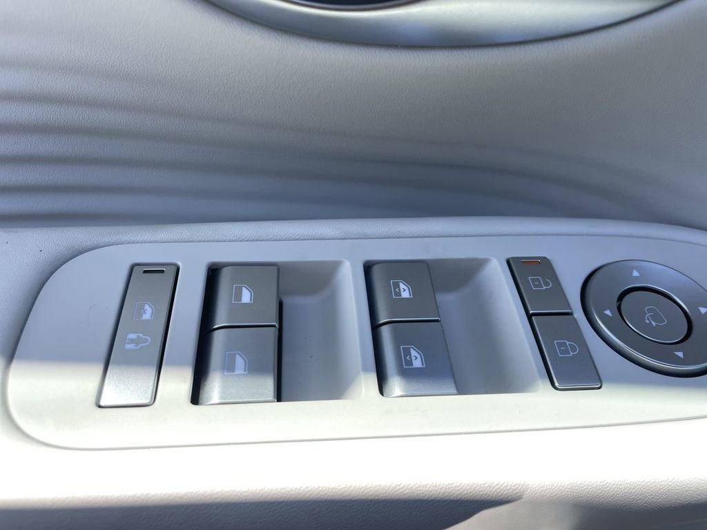 New 2026 Hyundai Ioniq 9 SEL image 22