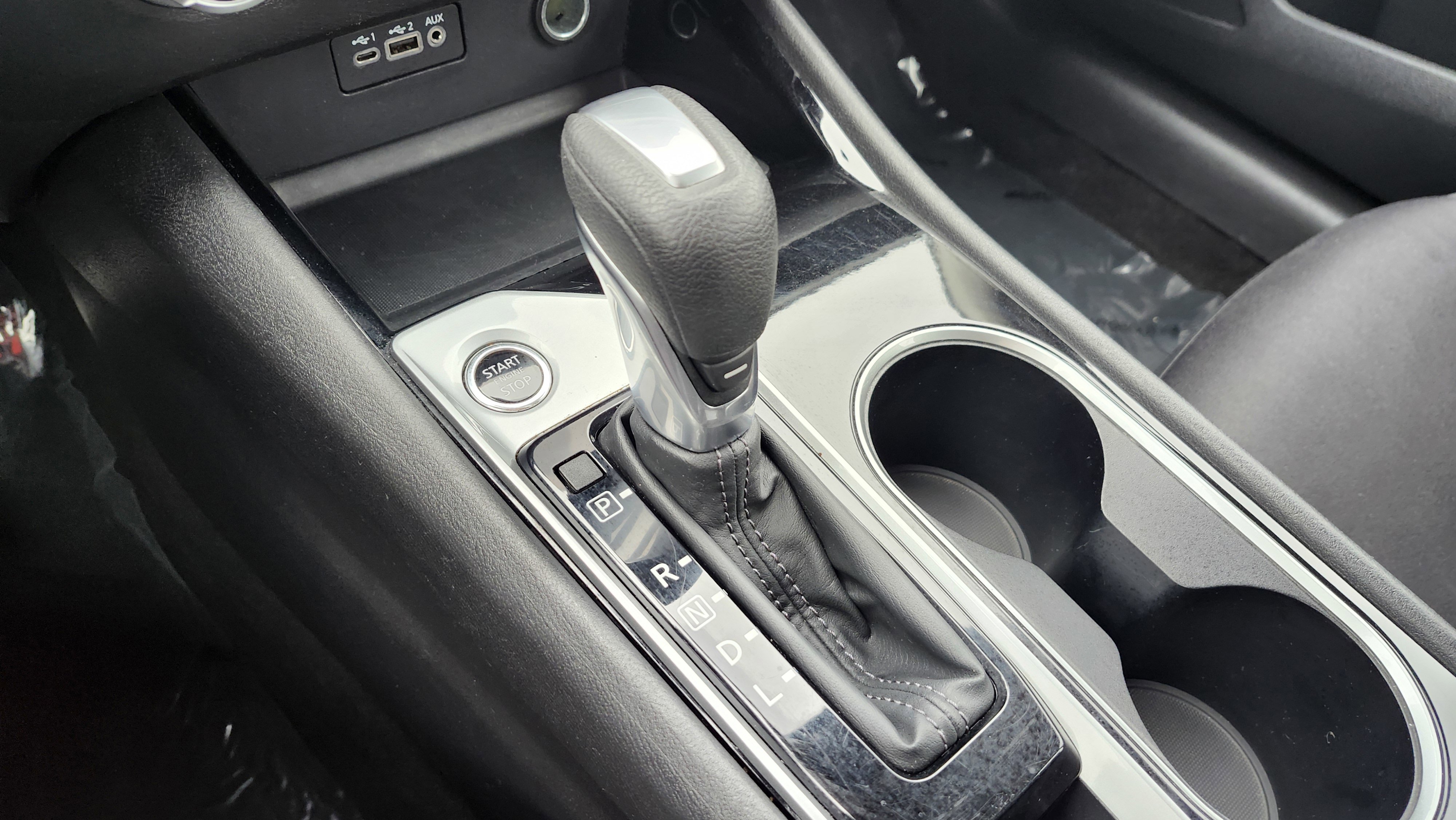 Used 2024 Nissan Altima 2.5 SV image 9