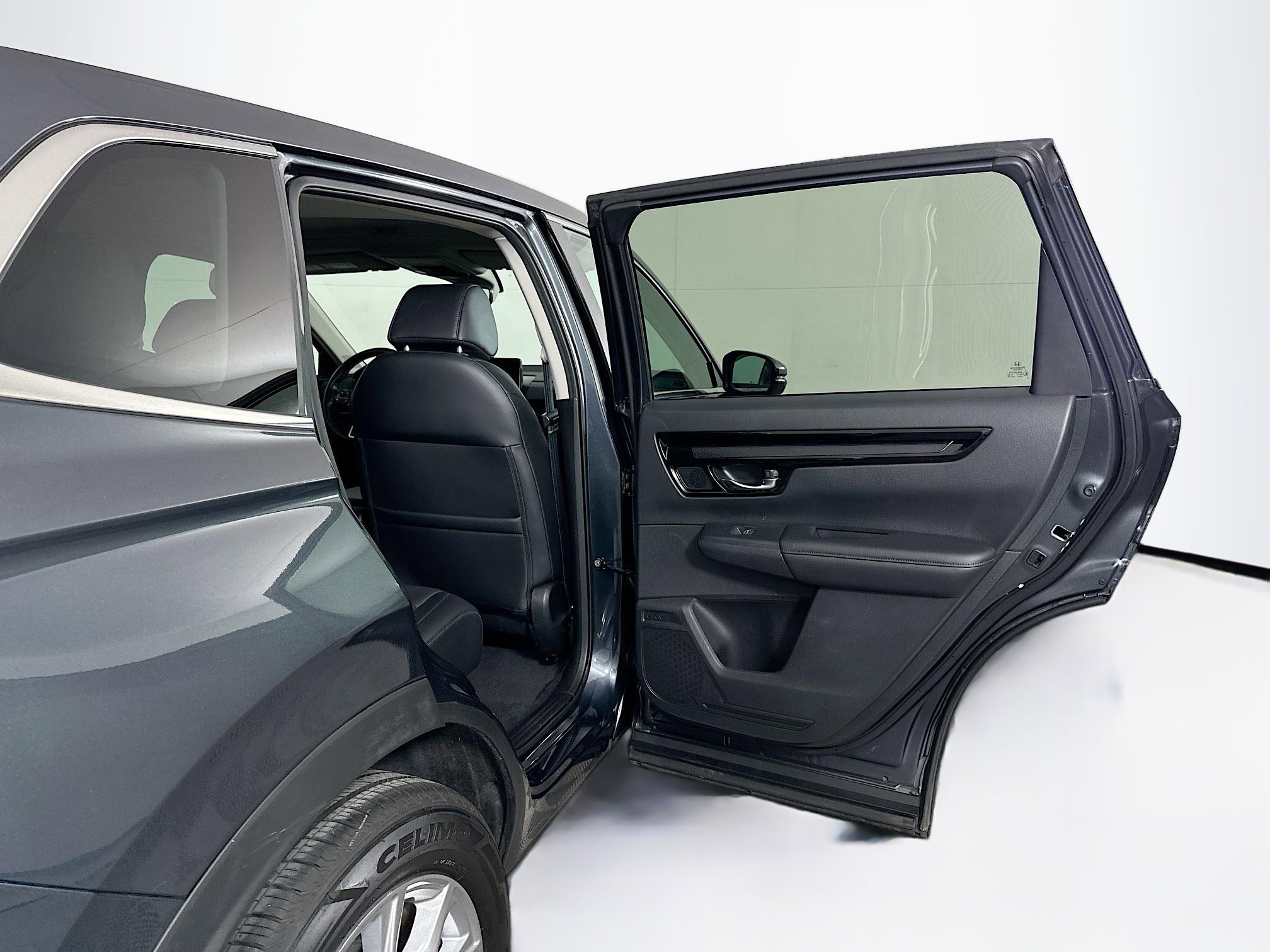 Used 2025 Honda CR-V EX-L image 30