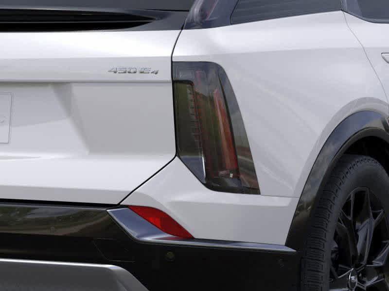 New 2025 Cadillac Optiq Sport 2 w/ LPO, ONYX Package image 28