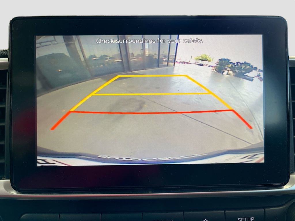 Used 2021 Hyundai Venue SE FWD image 13