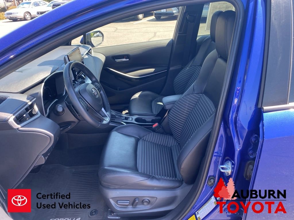 Certified 2020 Toyota Corolla XSE FWD image 28