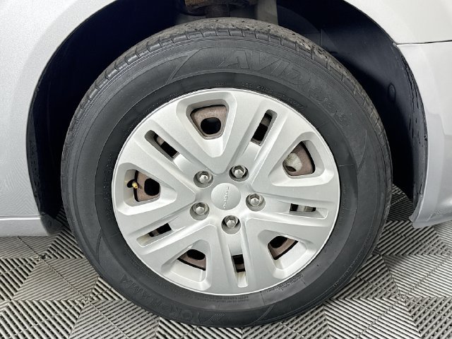 Used 2018 Dodge Grand Caravan SE w/ UConnect Hands-Free Group FWD image 27
