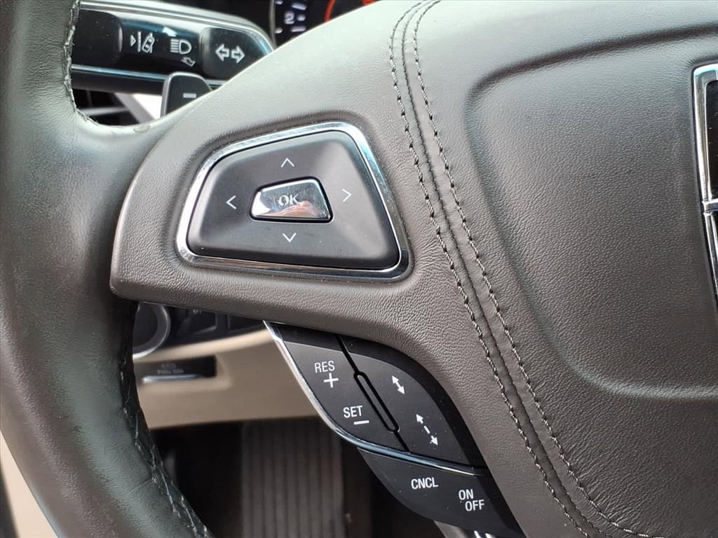 Used 2019 Lincoln MKZ Reserve image 16
