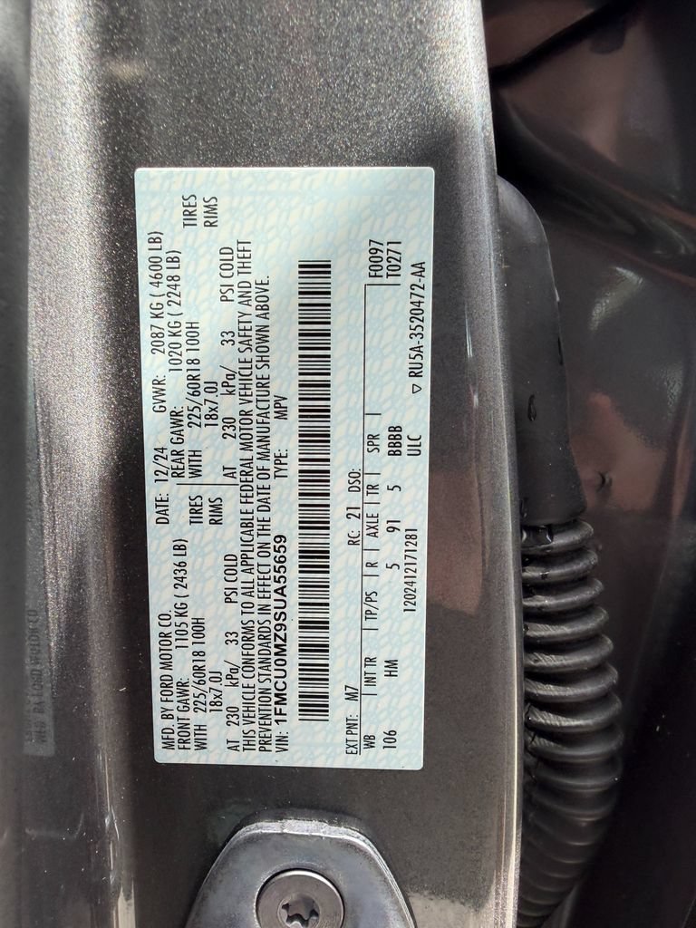 Used 2025 Ford Escape ST-Line w/ Equipment Group 301A FWD image 33