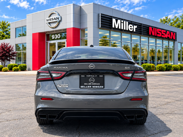 Certified 2023 Nissan Maxima SR w/ Sport Mat Group FWD image 7