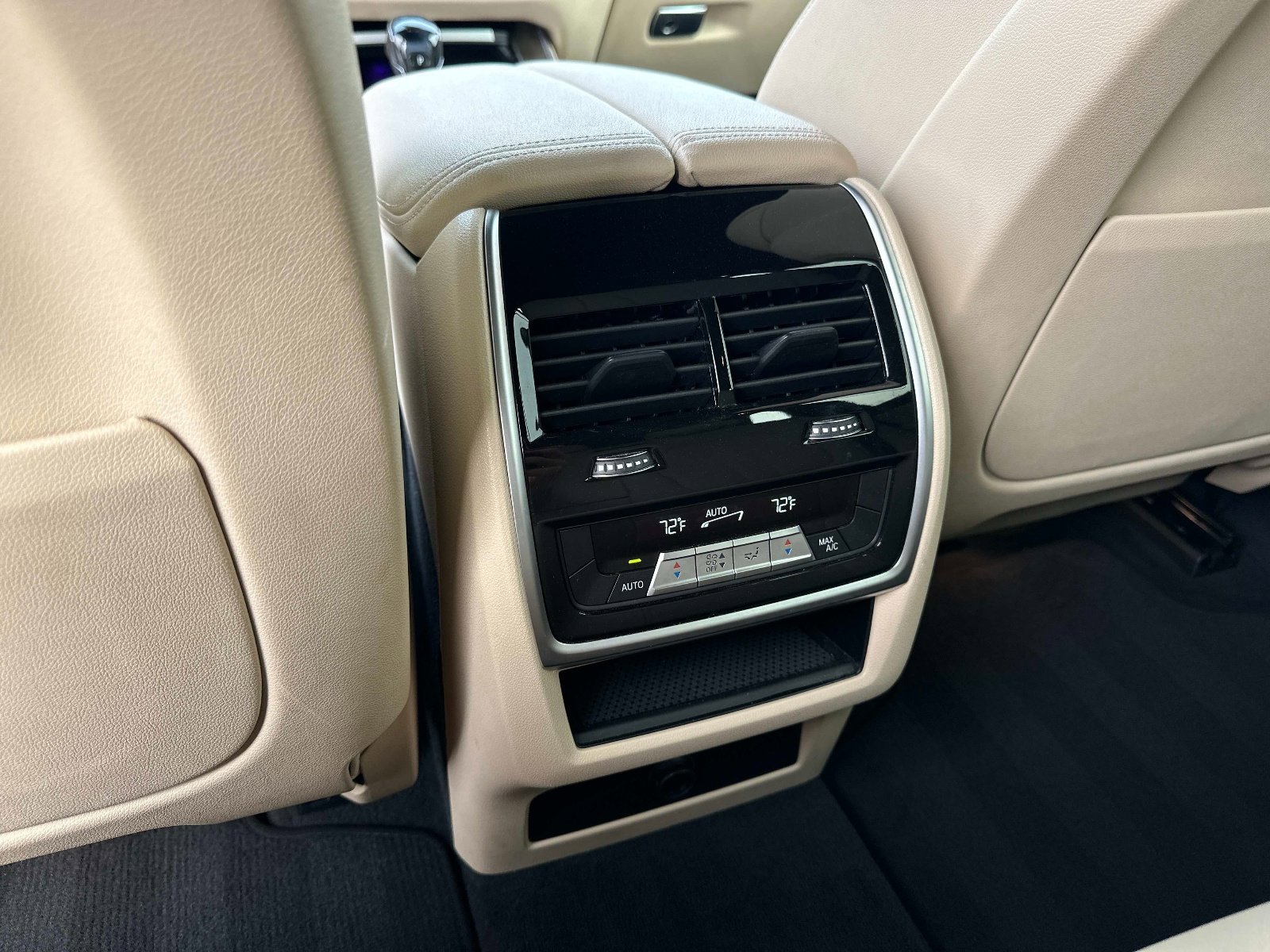 Used 2022 BMW X5 sDrive40i w/ Premium Package image 15