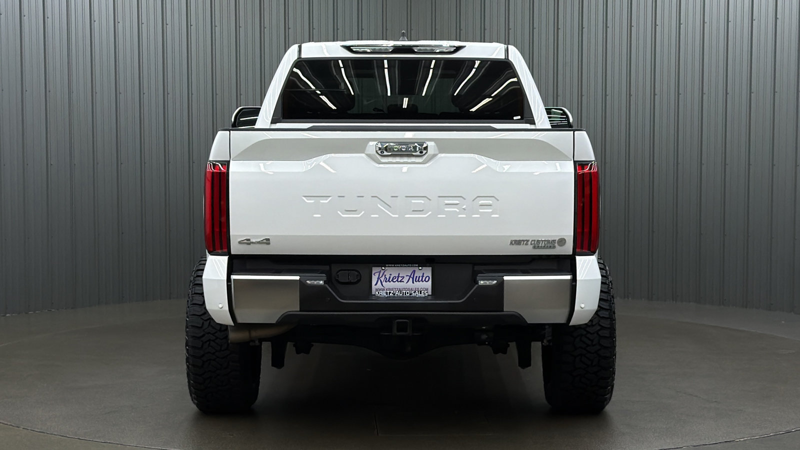 Used 2026 Toyota Tundra Limited AWD/4WD image 4