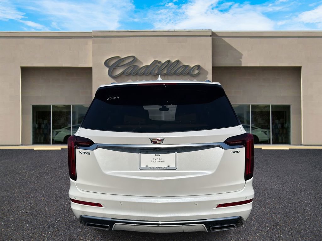 New 2025 Cadillac XT6 Premium Luxury w/ Platinum Package image 4