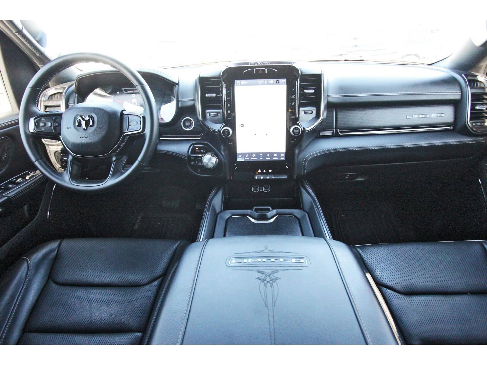 Used 2024 RAM 1500 Limited w/ Body Color Bumper Group image 10