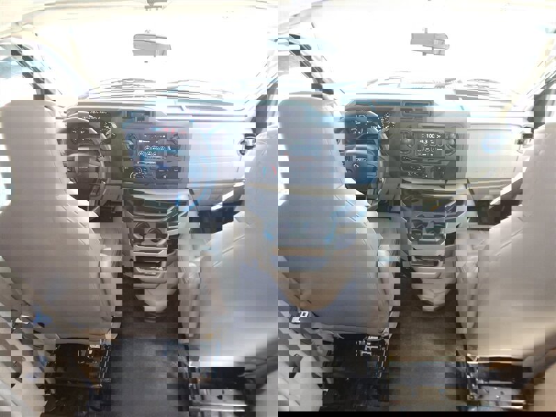 Used 2022 Ford E-450 and Econoline 450 Super Duty w/ Motorhome Prep Package image 41