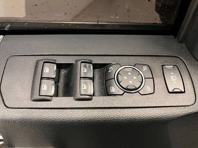 Used 2020 Ford F250 Platinum w/ Tremor Off-Road Package AWD/4WD image 15
