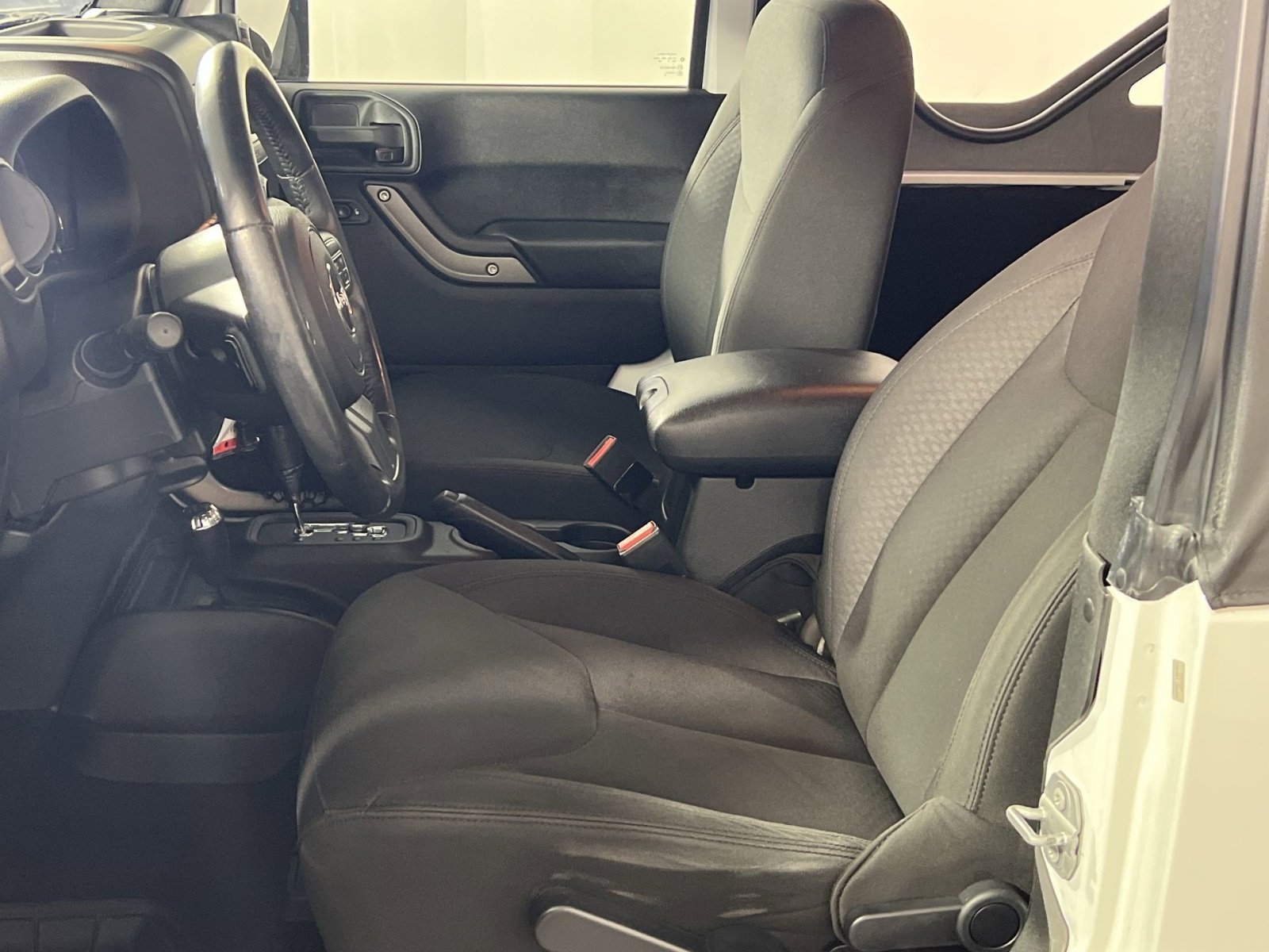 Used 2016 Jeep Wrangler Sport w/ Quick Order Package 24S image 13