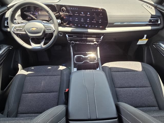 New 2026 Chevrolet Traverse LT w/ Driver Confidence Package AWD/4WD image 9