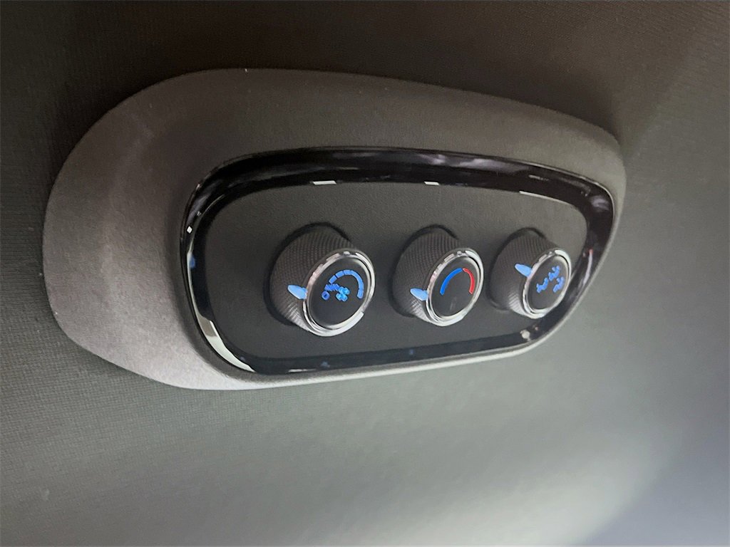 Used 2023 Dodge Durango GT image 24