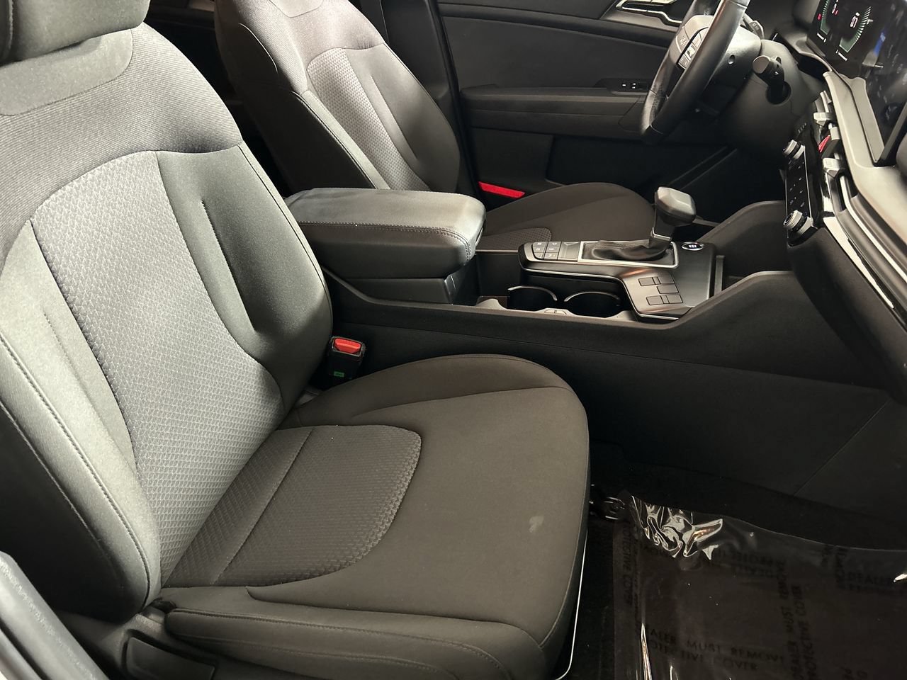 Used 2026 Kia Sportage LX FWD image 26